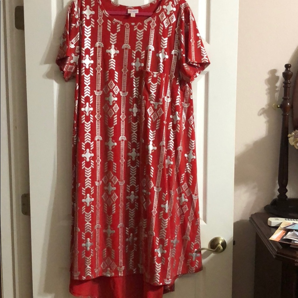 LulaRoe Elegant Carly 3x